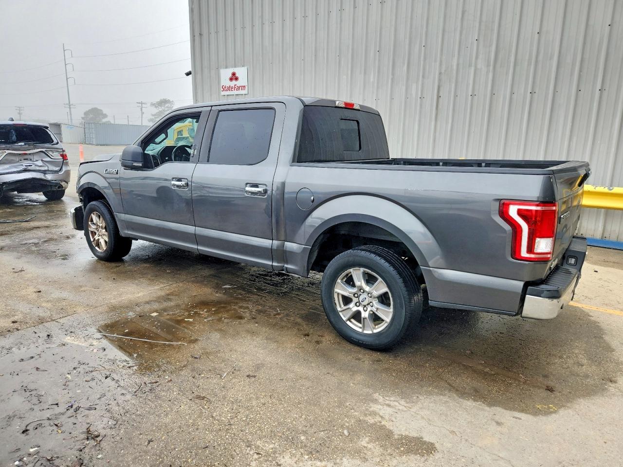 2015 FORD F150 SUPERCREW photo 2