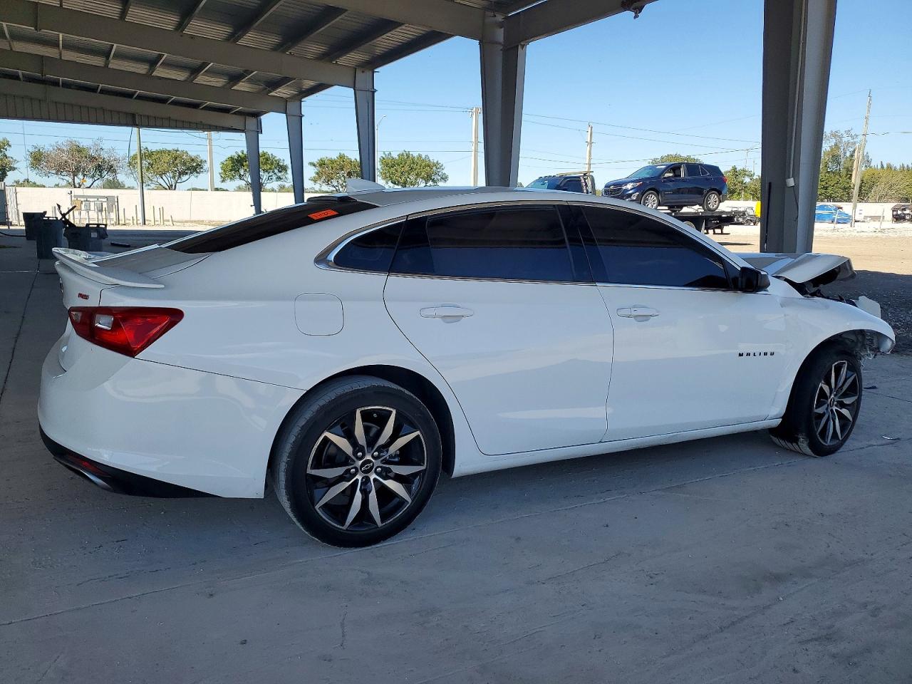 2022 CHEVROLET MALIBU RS photo 5