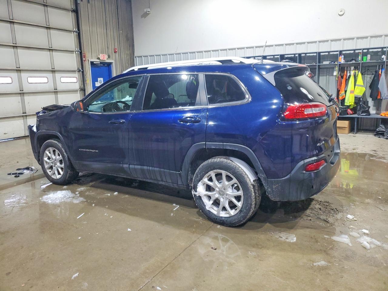 2016 JEEP CHEROKEE LATITUDE photo 4