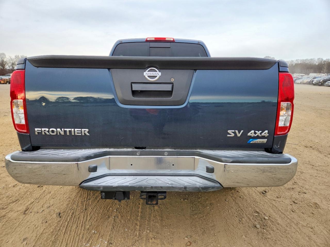 2018 NISSAN FRONTIER SV photo 6