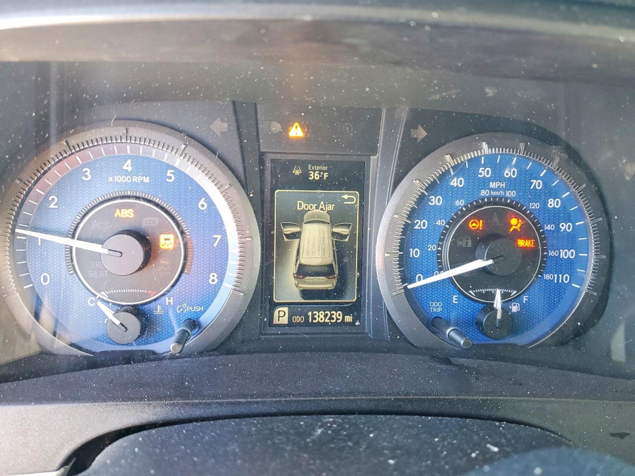 2017 TOYOTA SIENNA photo 17