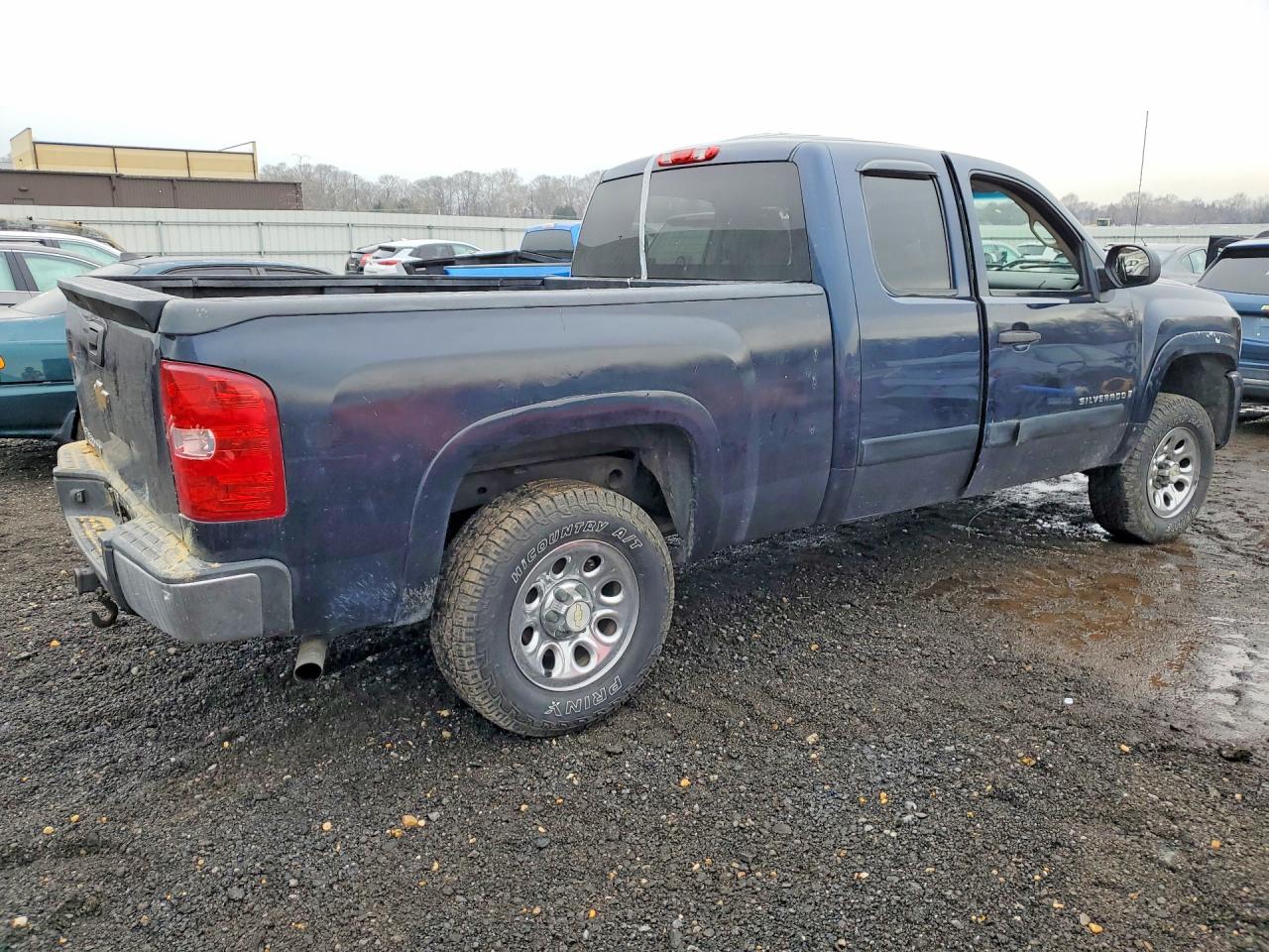 2007 CHEVROLET SILVERADO K1500 photo 3