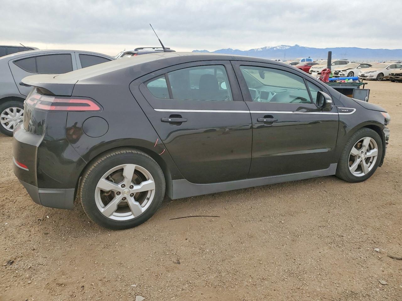 2013 CHEVROLET VOLT photo 5