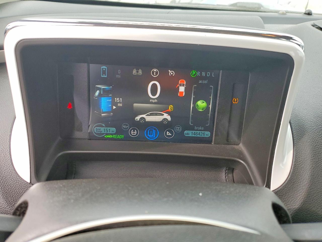 2013 CHEVROLET VOLT photo 17
