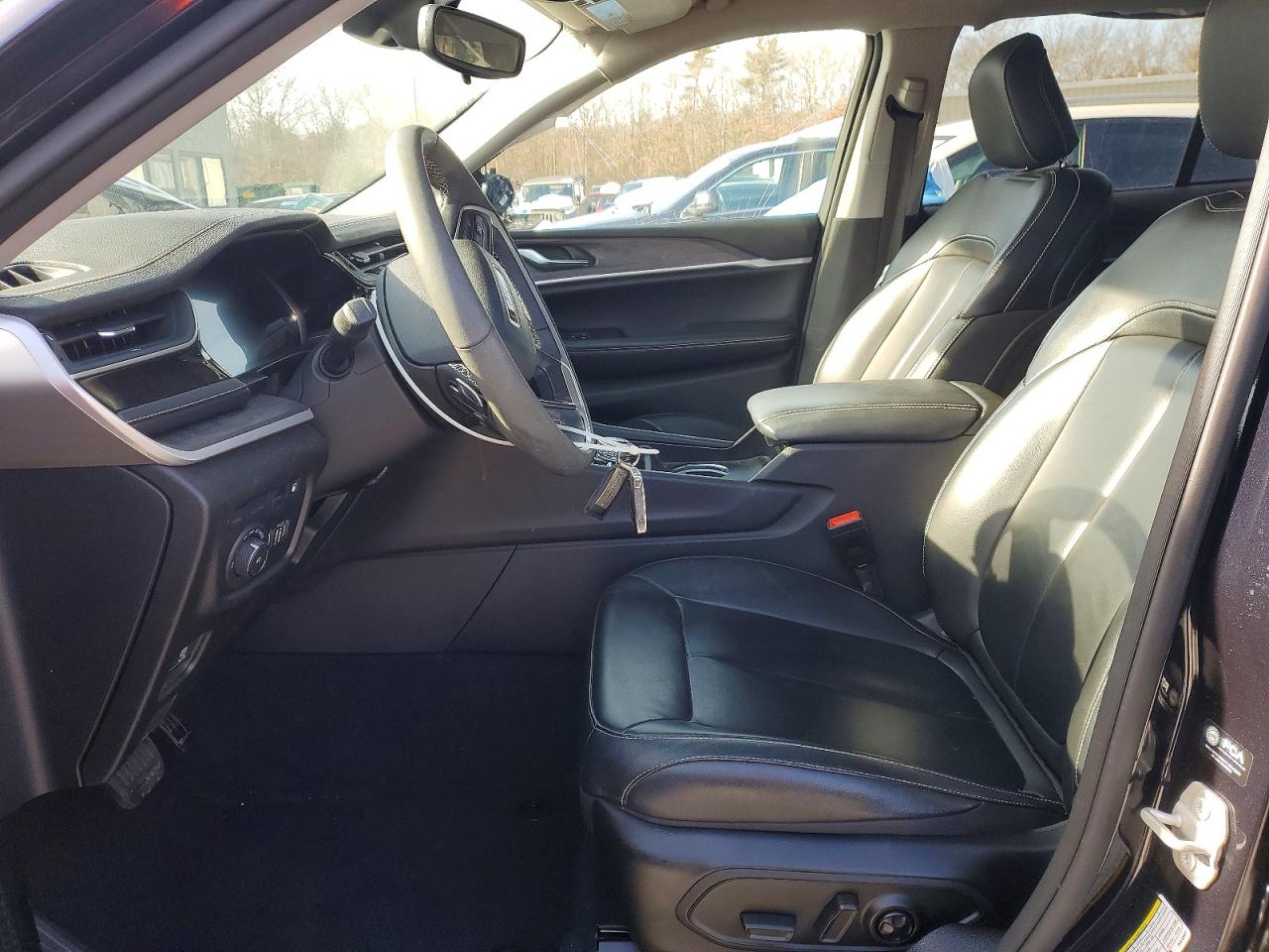 2023 JEEP GRAND CHEROKEE LIMITED 4XE photo 13