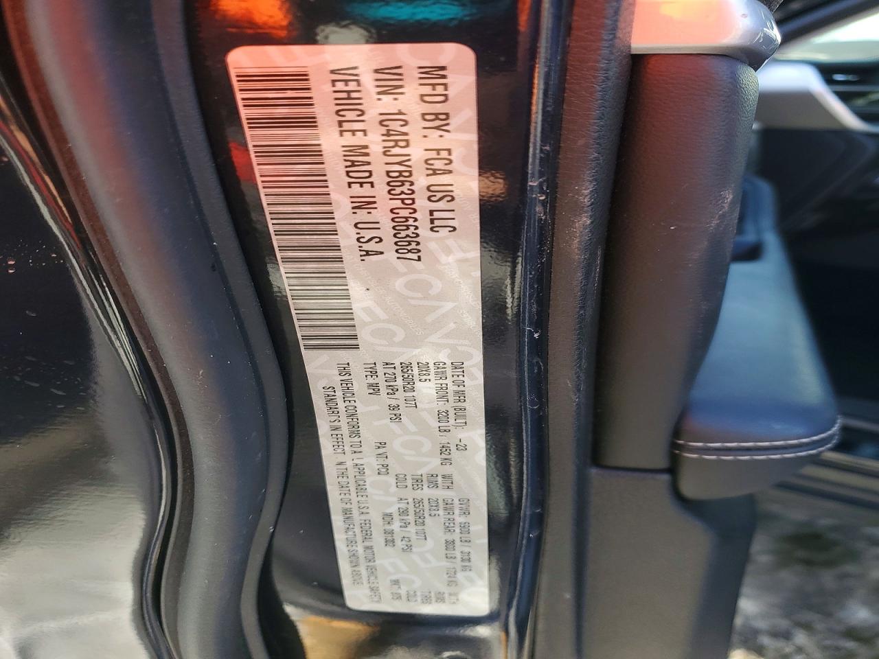 2023 JEEP GRAND CHEROKEE LIMITED 4XE photo 25
