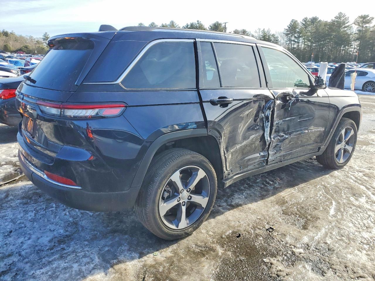 2023 JEEP GRAND CHEROKEE LIMITED 4XE photo 5