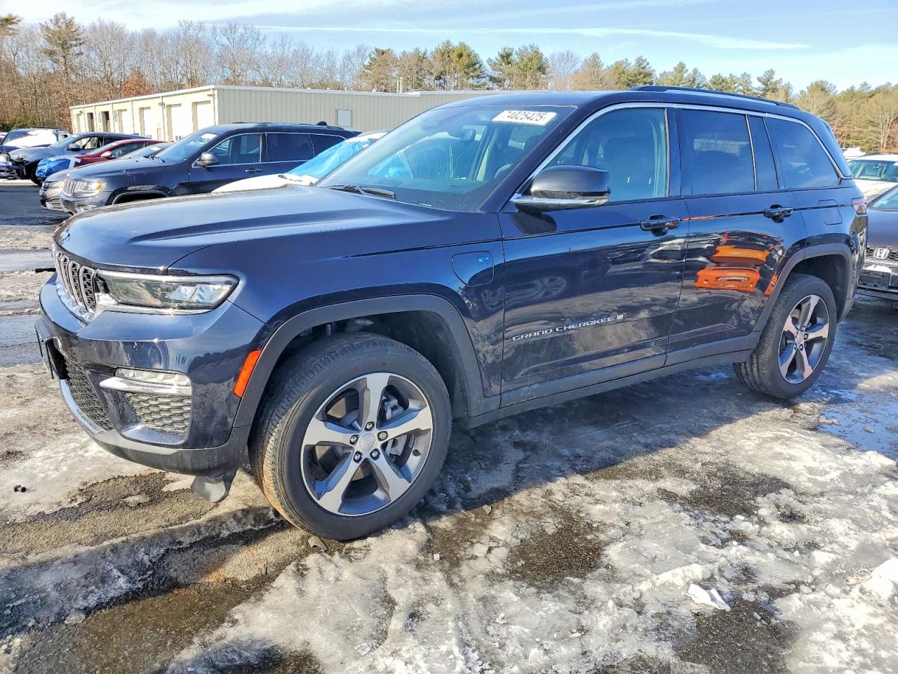 2023 JEEP GRAND CHEROKEE