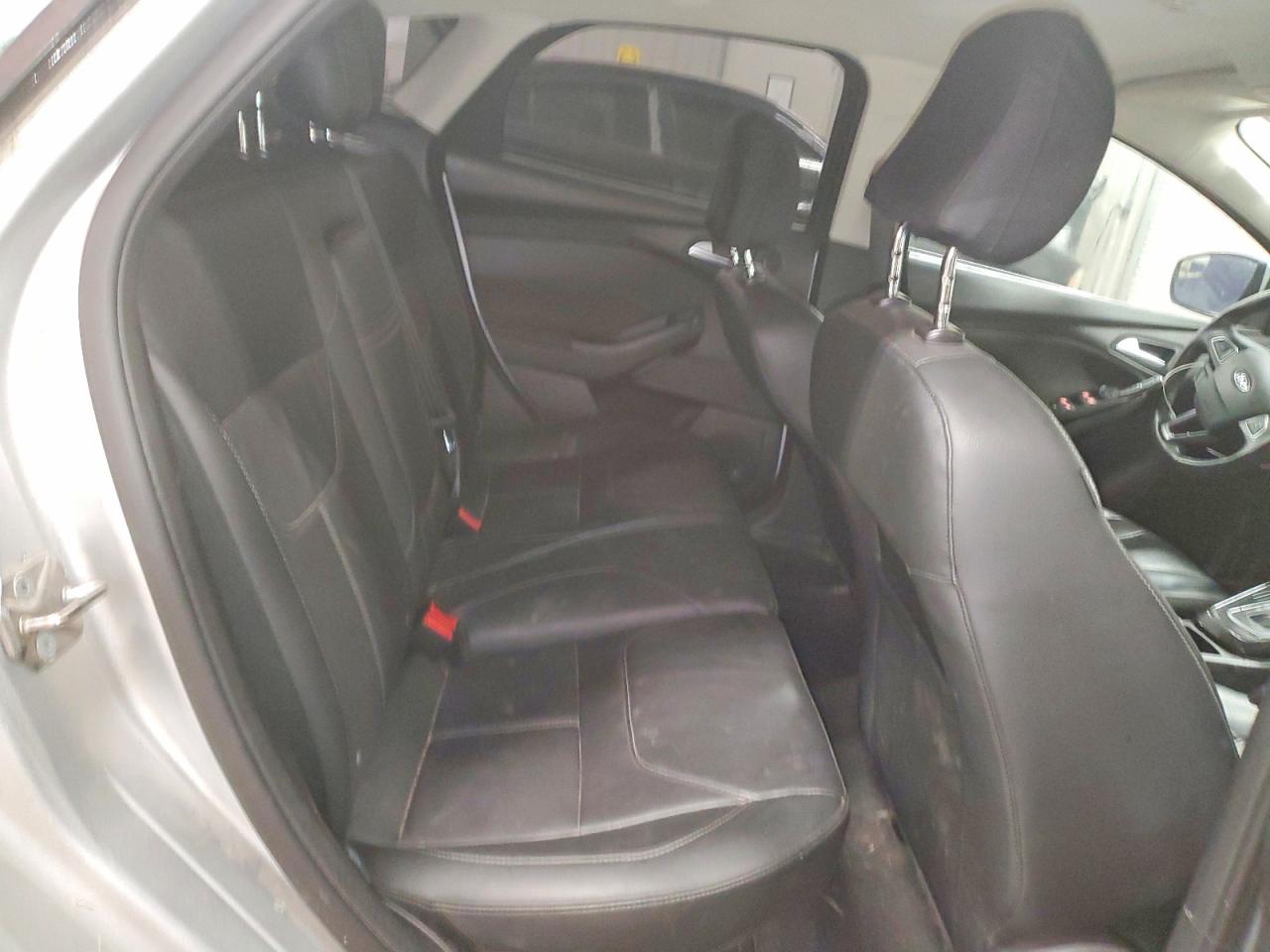 2015 FORD FOCUS TITANIUM photo 11