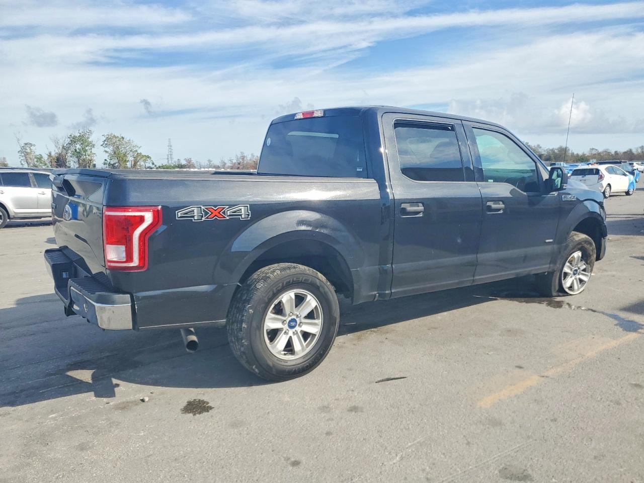 2015 FORD F150 SUPERCREW photo 5