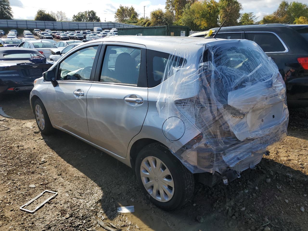 2016 NISSAN VERSA NOTE SV photo 3