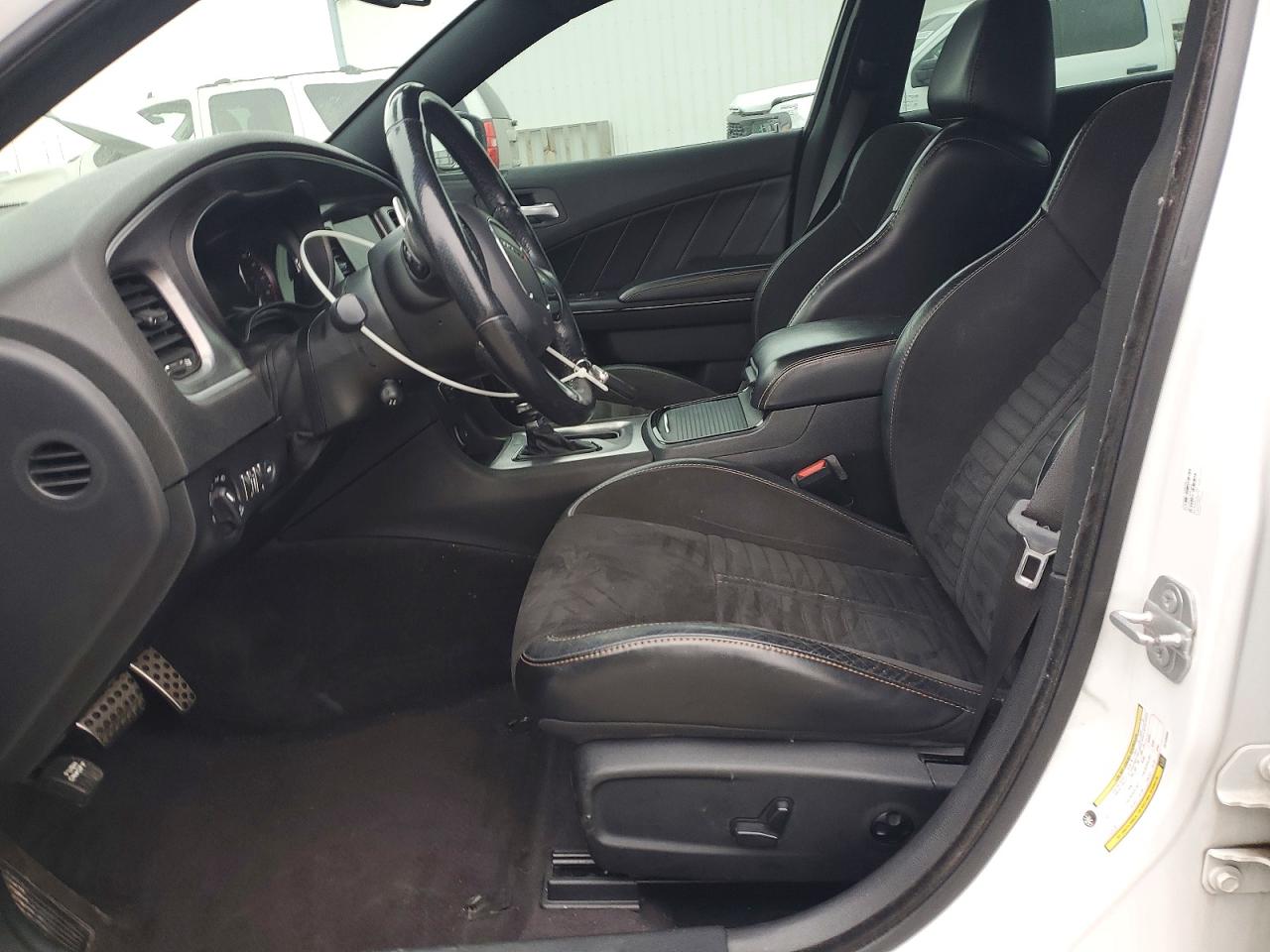 2018 DODGE CHARGER photo 13