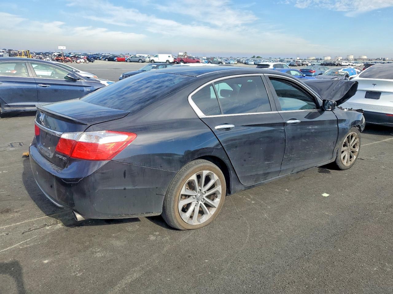 2015 HONDA ACCORD SPORT photo 5