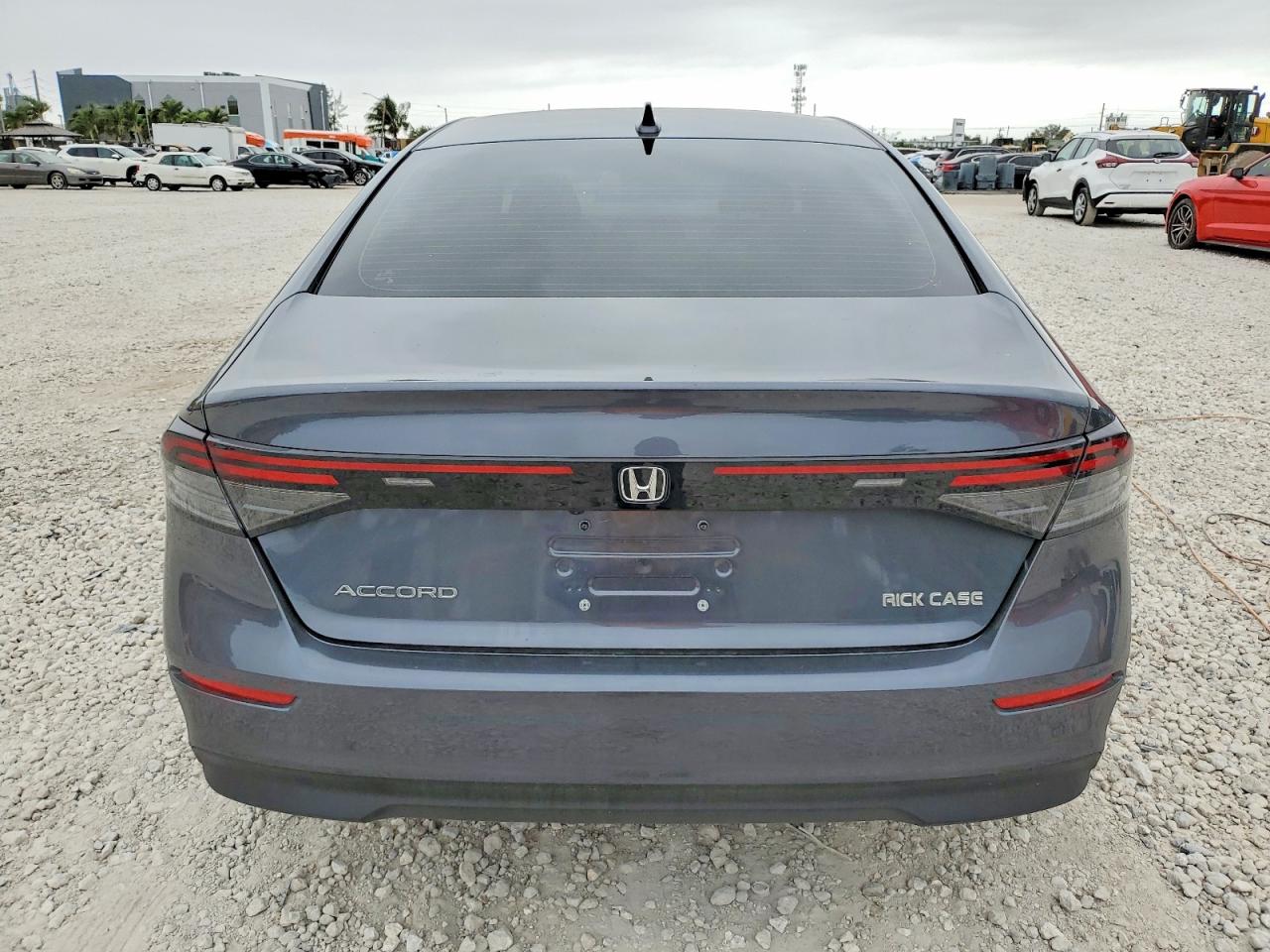 2025 HONDA ACCORD LX photo 11
