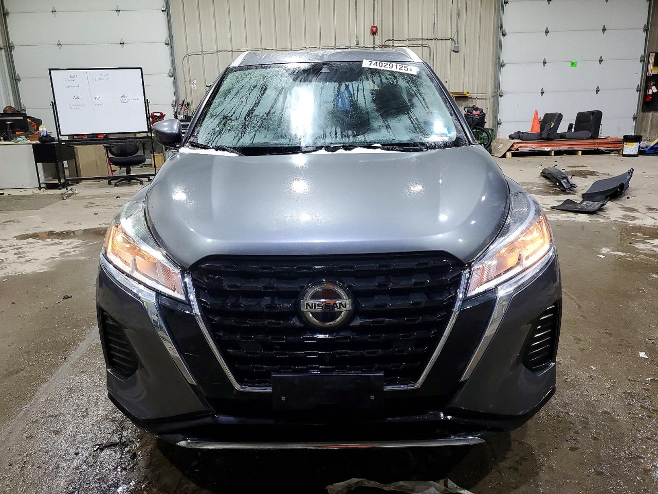 2021 NISSAN KICKS SV photo 13