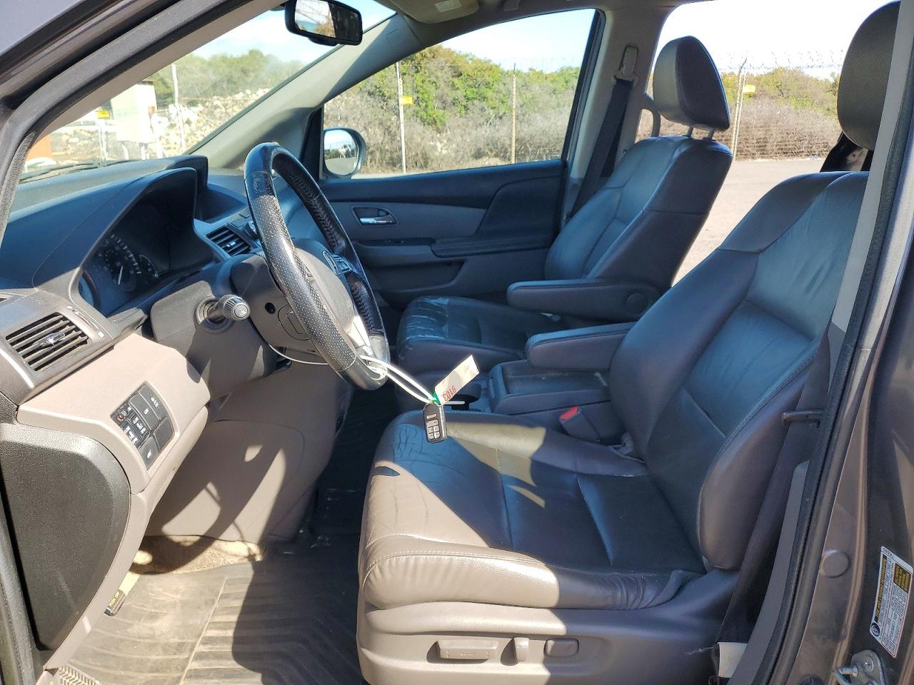 2014 HONDA ODYSSEY EXL photo 7