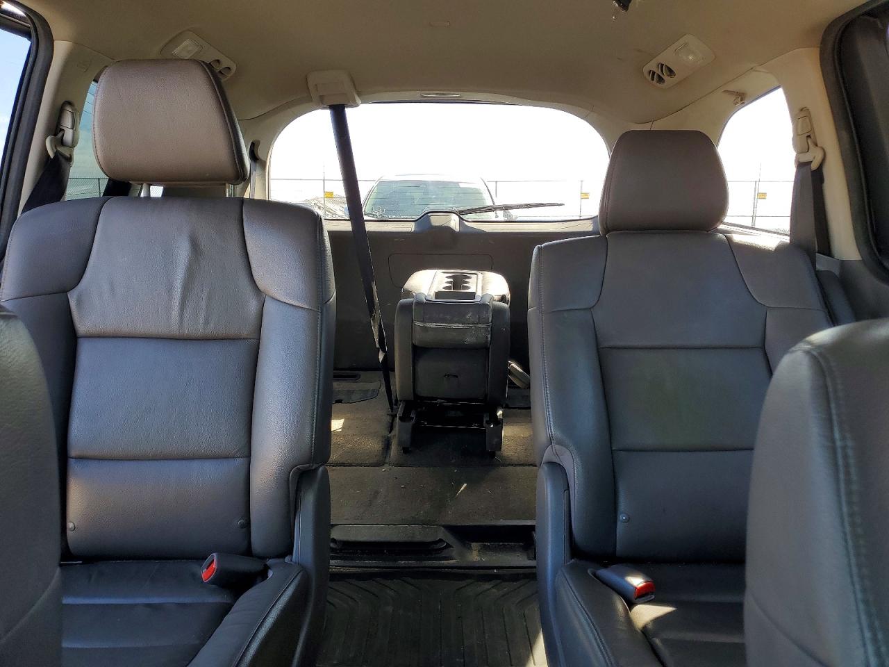 2014 HONDA ODYSSEY EXL photo 10