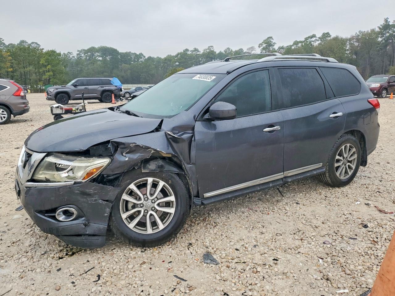 2013 NISSAN PATHFINDER