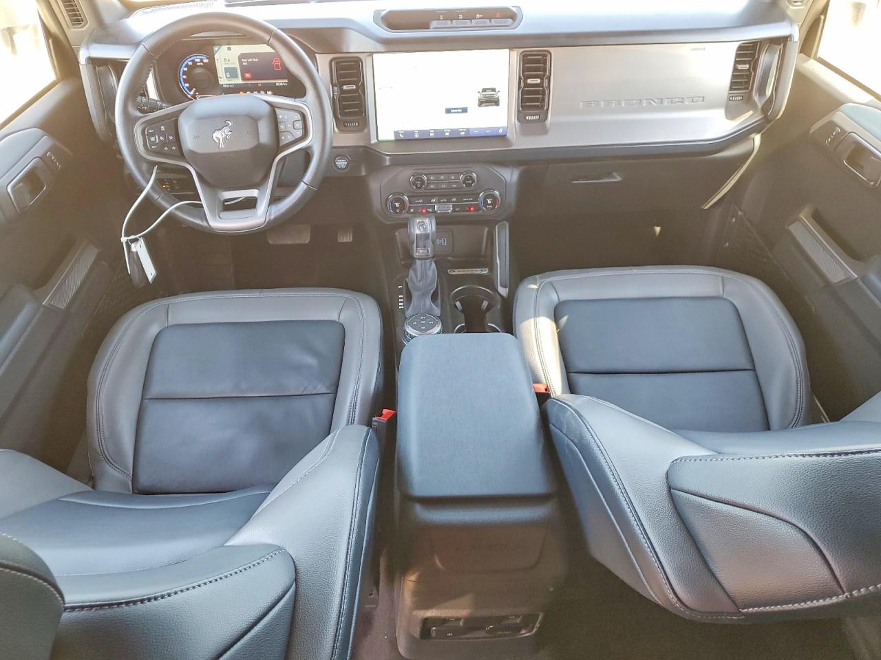 2023 FORD BRONCO BASE photo 8