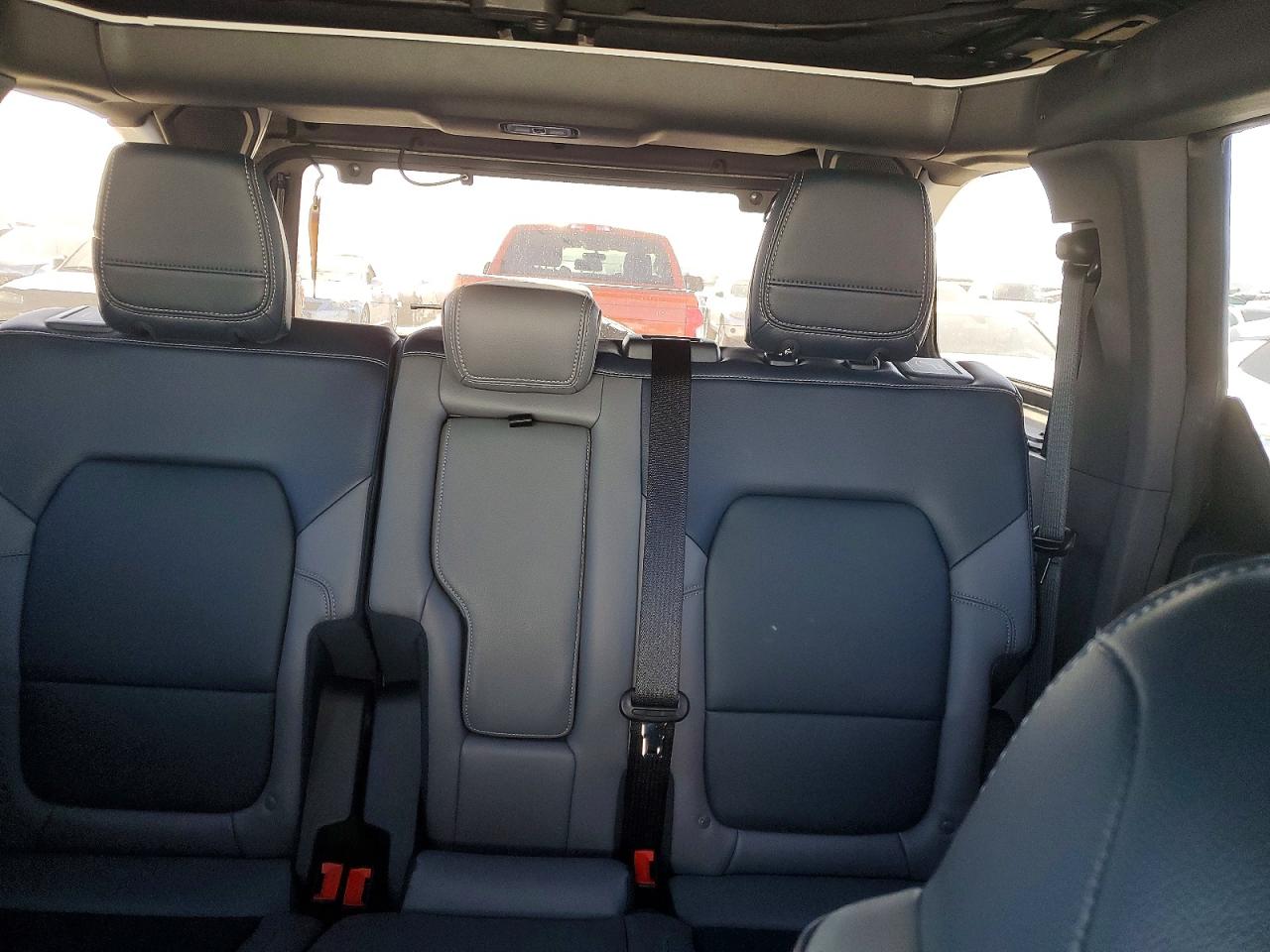 2023 FORD BRONCO BASE photo 10
