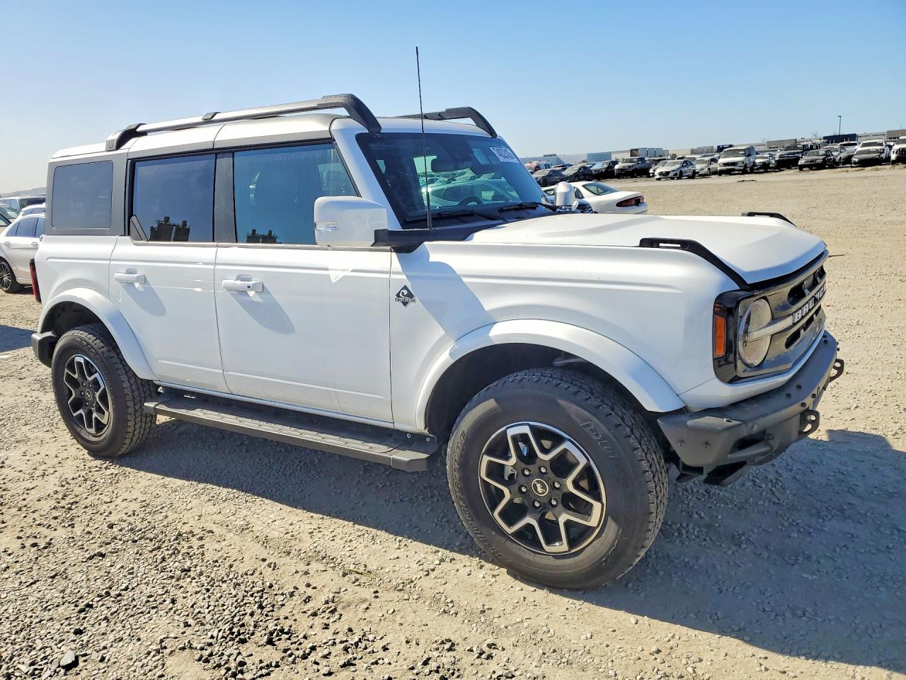 2023 FORD BRONCO BASE photo 4