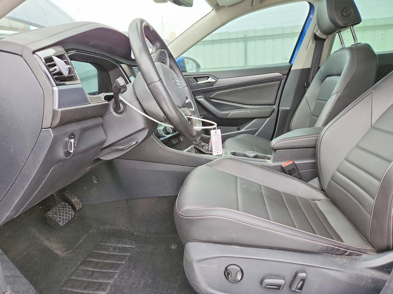 2023 VOLKSWAGEN JETTA SE photo 7