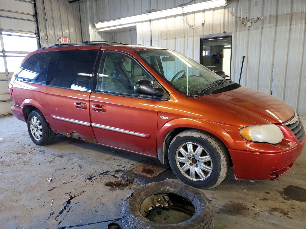 2006 CHRYSLER TOWN & COUNTRY TOURING photo 10