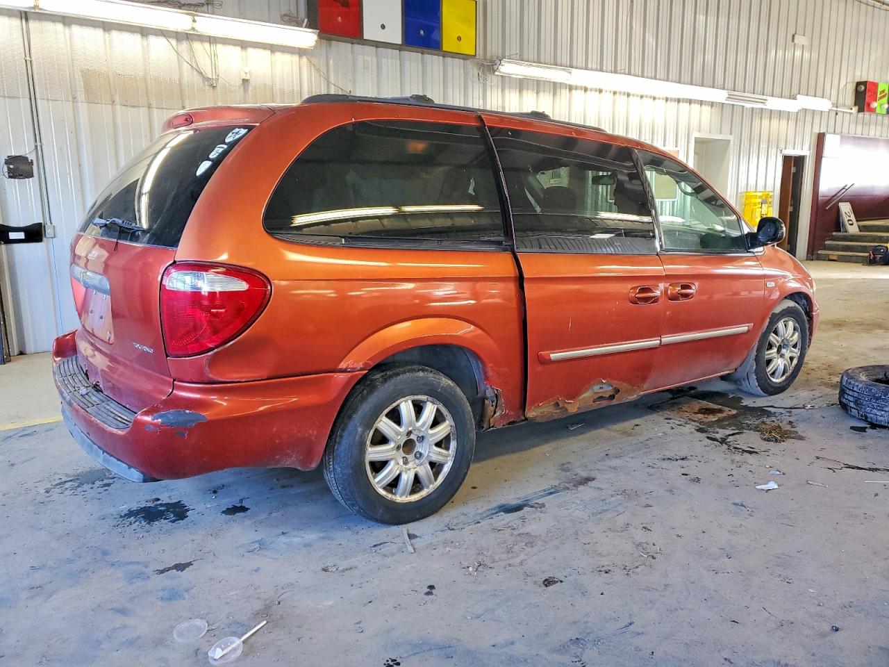 2006 CHRYSLER TOWN & COUNTRY TOURING photo 7
