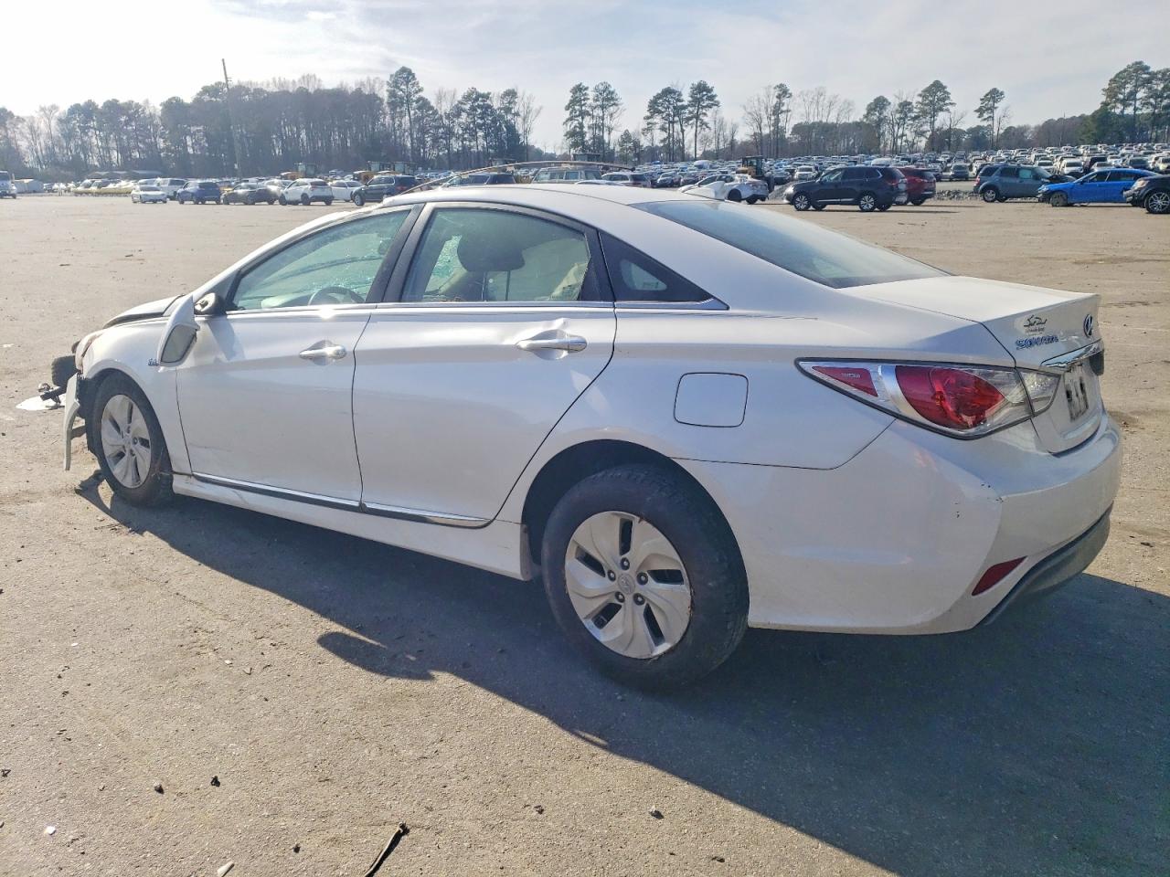 2013 HYUNDAI SONATA photo 2