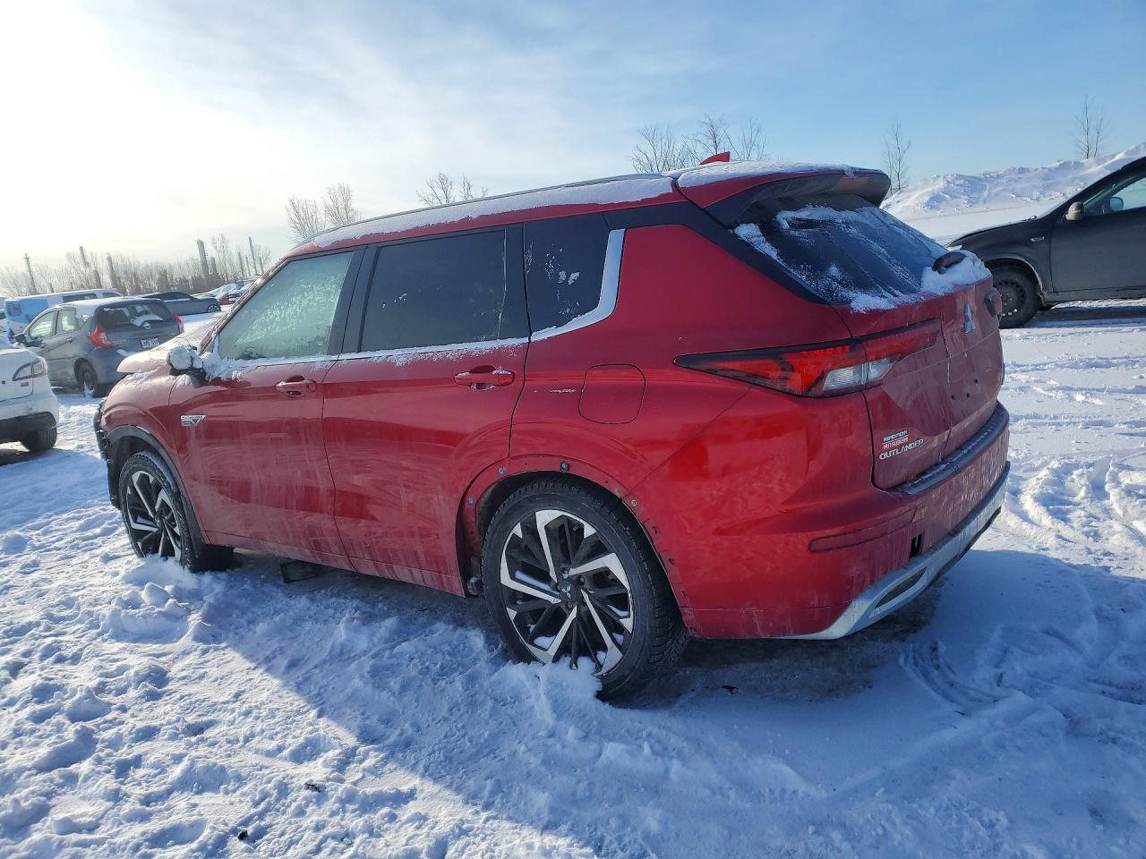 2024 MITSUBISHI OUTLANDER SEL photo 2