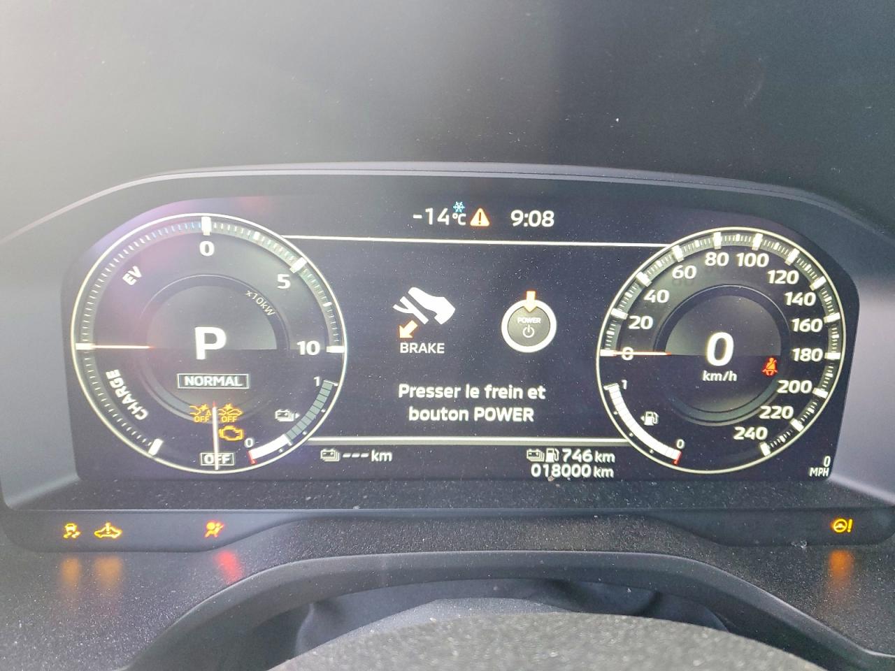 2024 MITSUBISHI OUTLANDER SEL photo 9