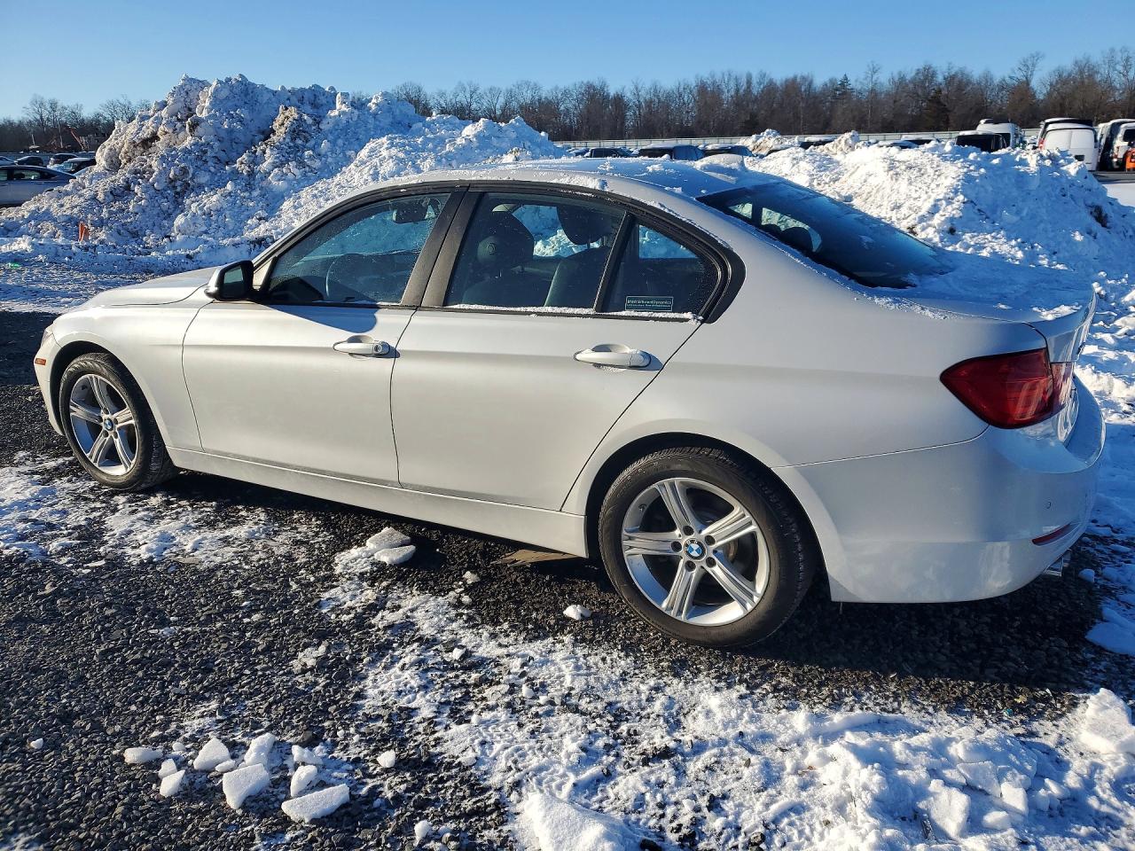 2013 BMW 328 XI SULEV photo 2