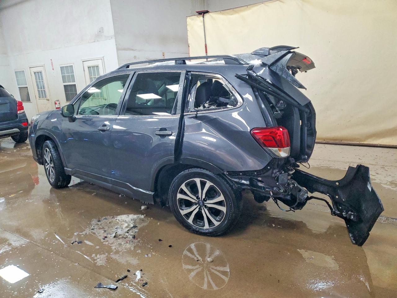 2021 SUBARU FORESTER LIMITED photo 2