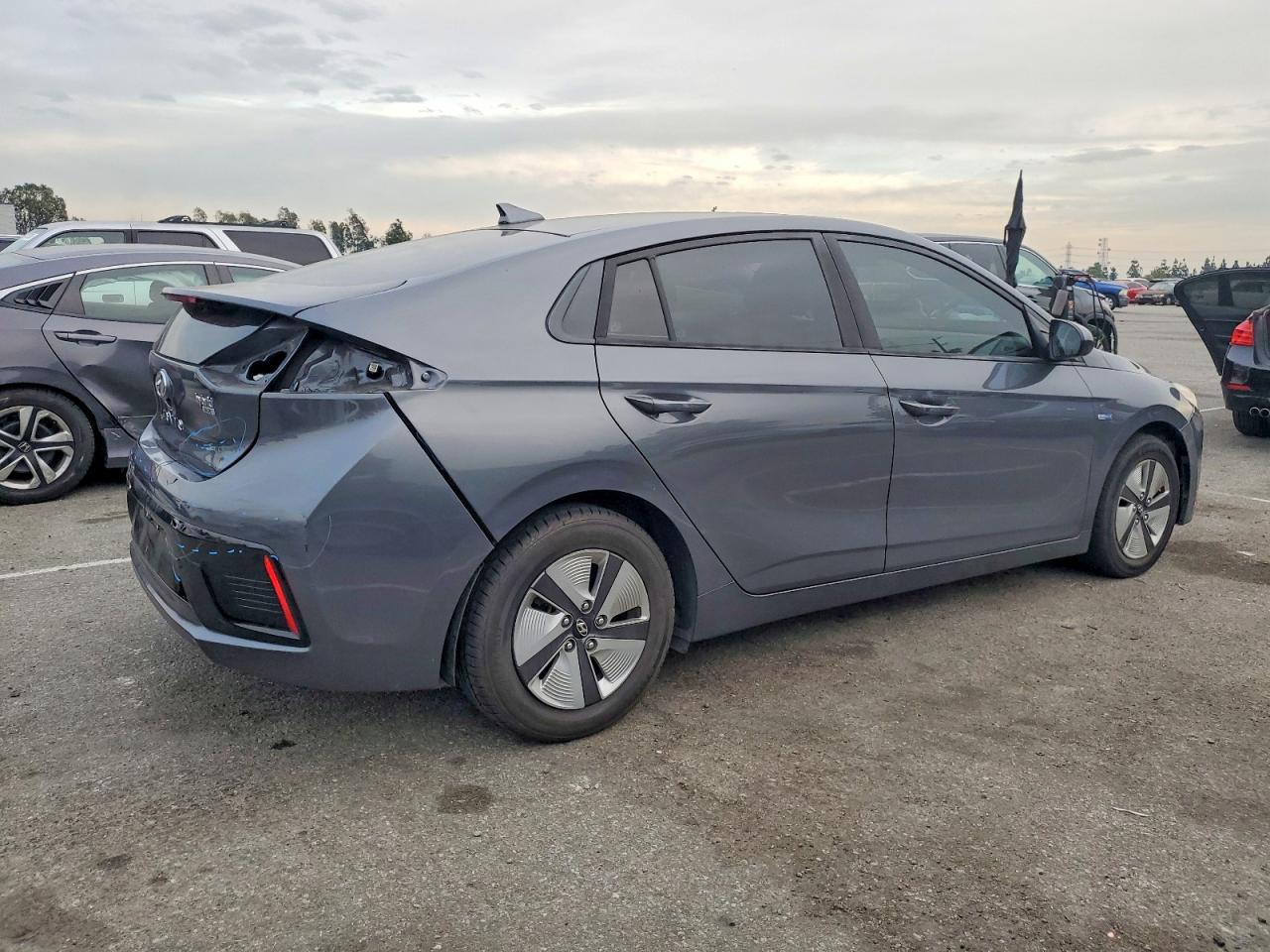 2019 HYUNDAI IONIQ BLUE photo 3