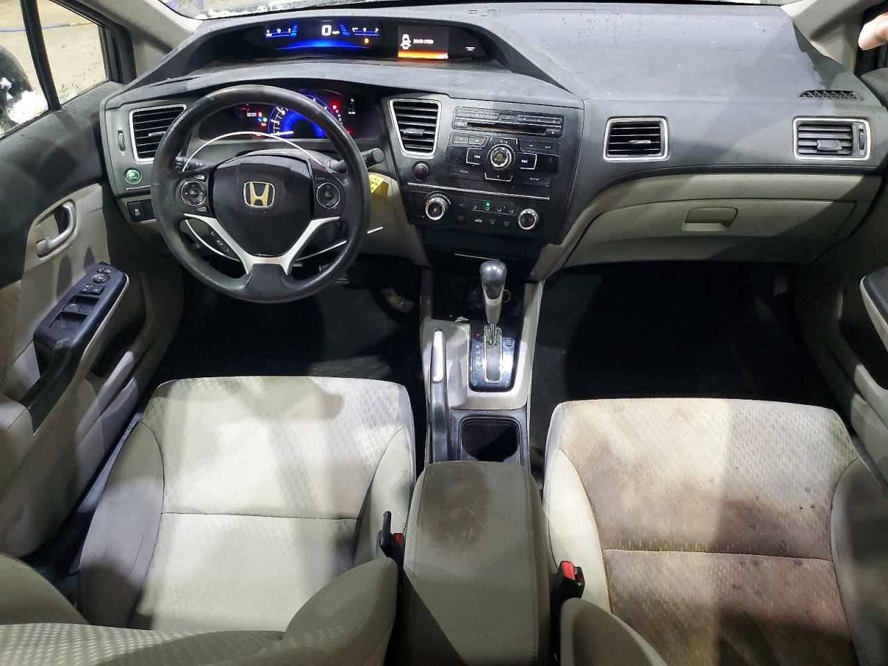 2015 HONDA CIVIC LX photo 15