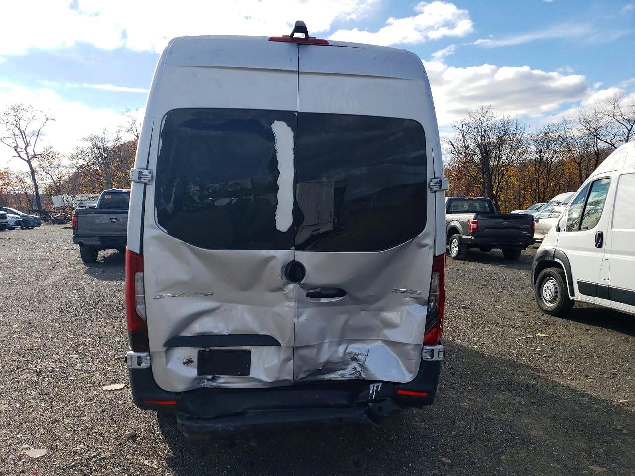 2024 MERCEDES-BENZ SPRINTER 2500 photo 11