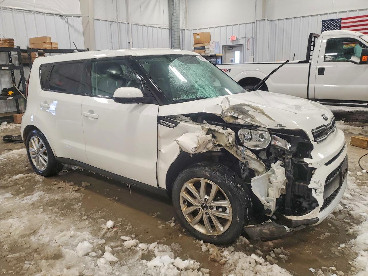 2018 KIA SOUL + photo 4