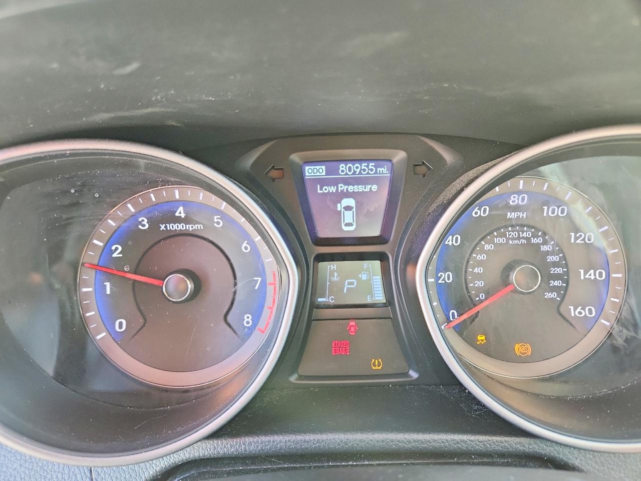2017 HYUNDAI ELANTRA GT BASE photo 17