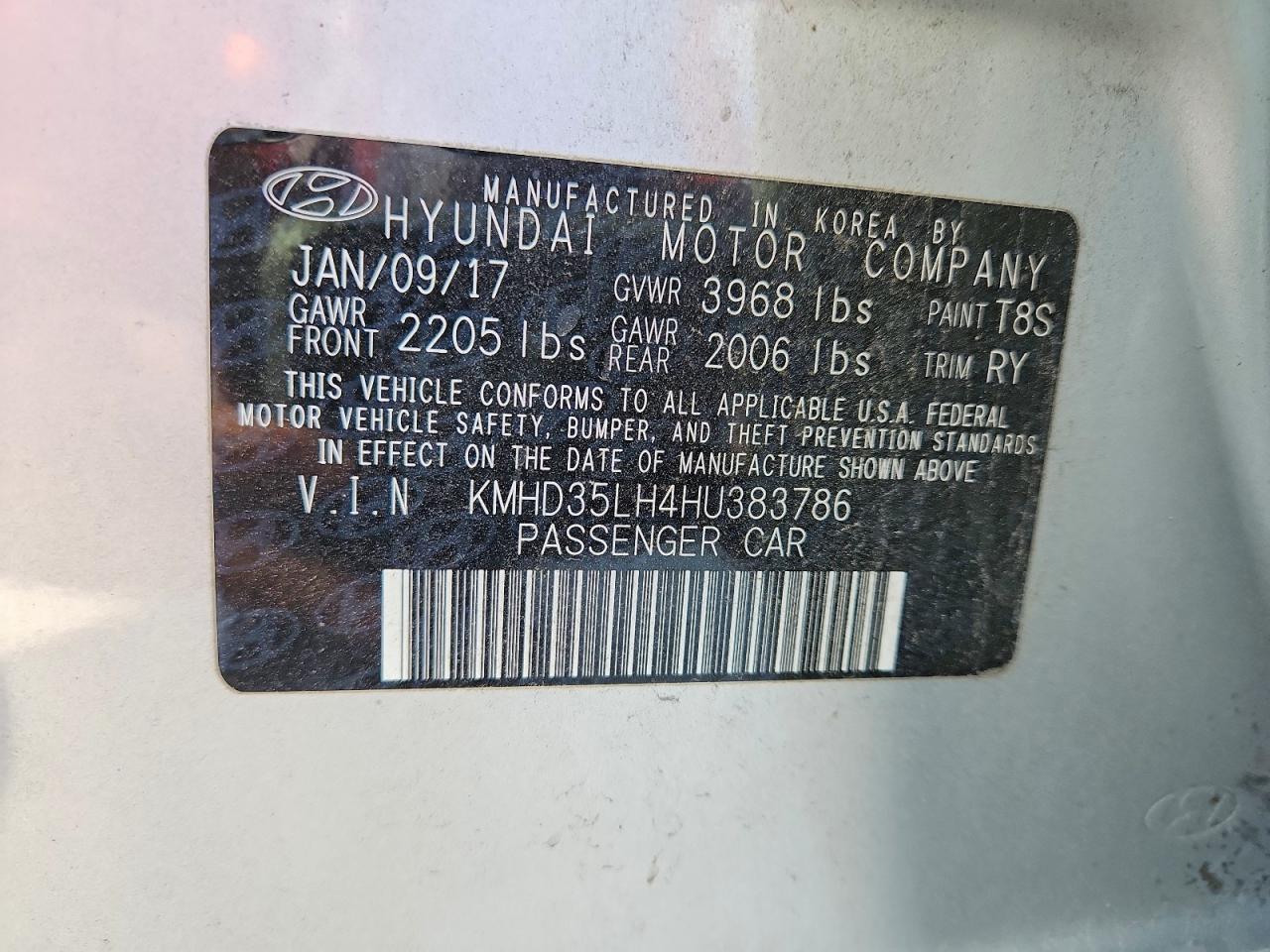 2017 HYUNDAI ELANTRA GT BASE photo 25