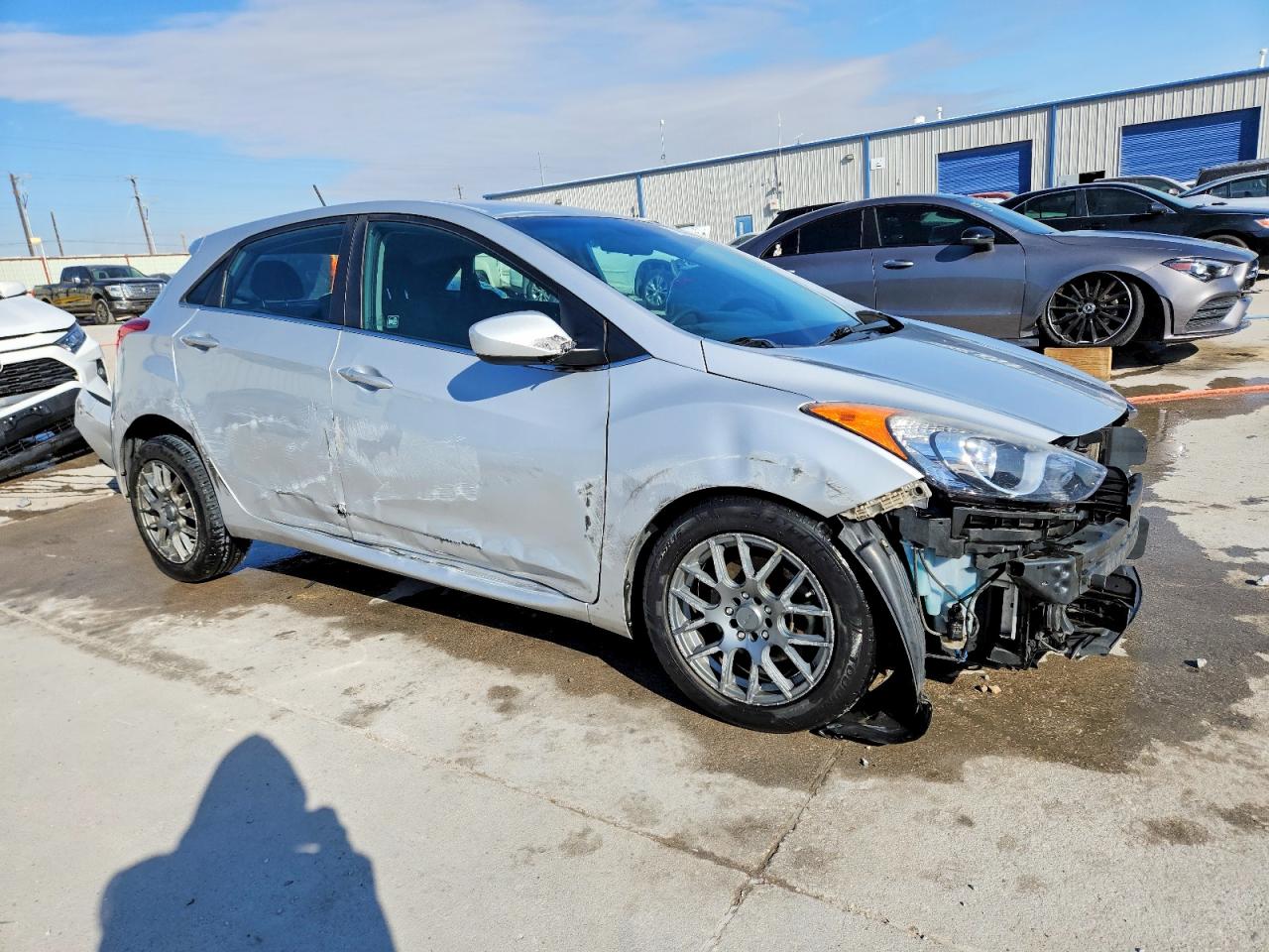 2017 HYUNDAI ELANTRA GT BASE photo 7