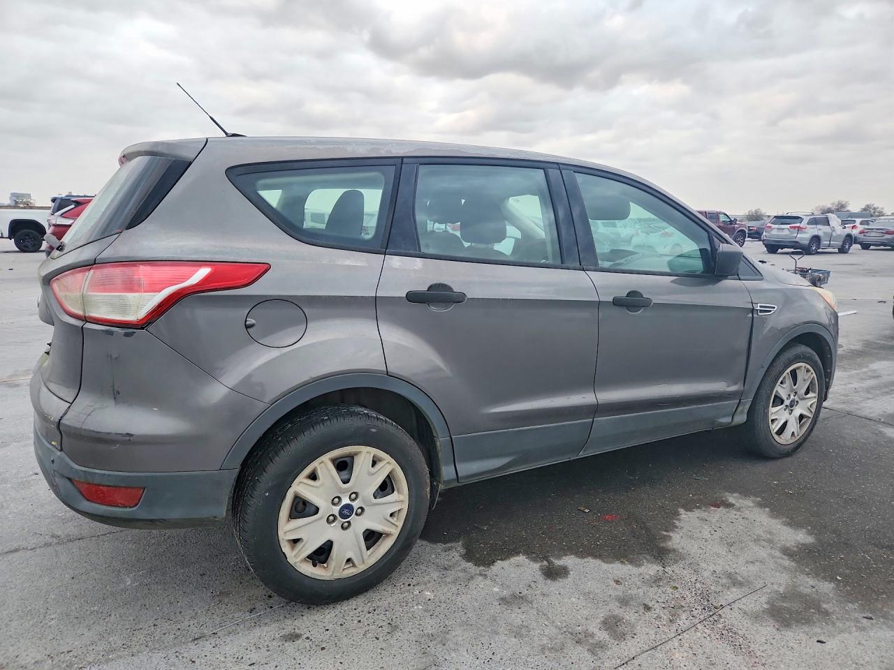 2013 FORD ESCAPE S photo 7
