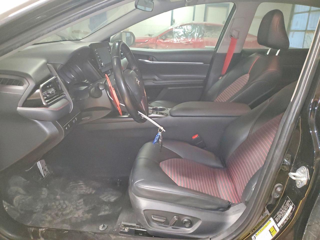 2021 TOYOTA CAMRY TRD photo 13