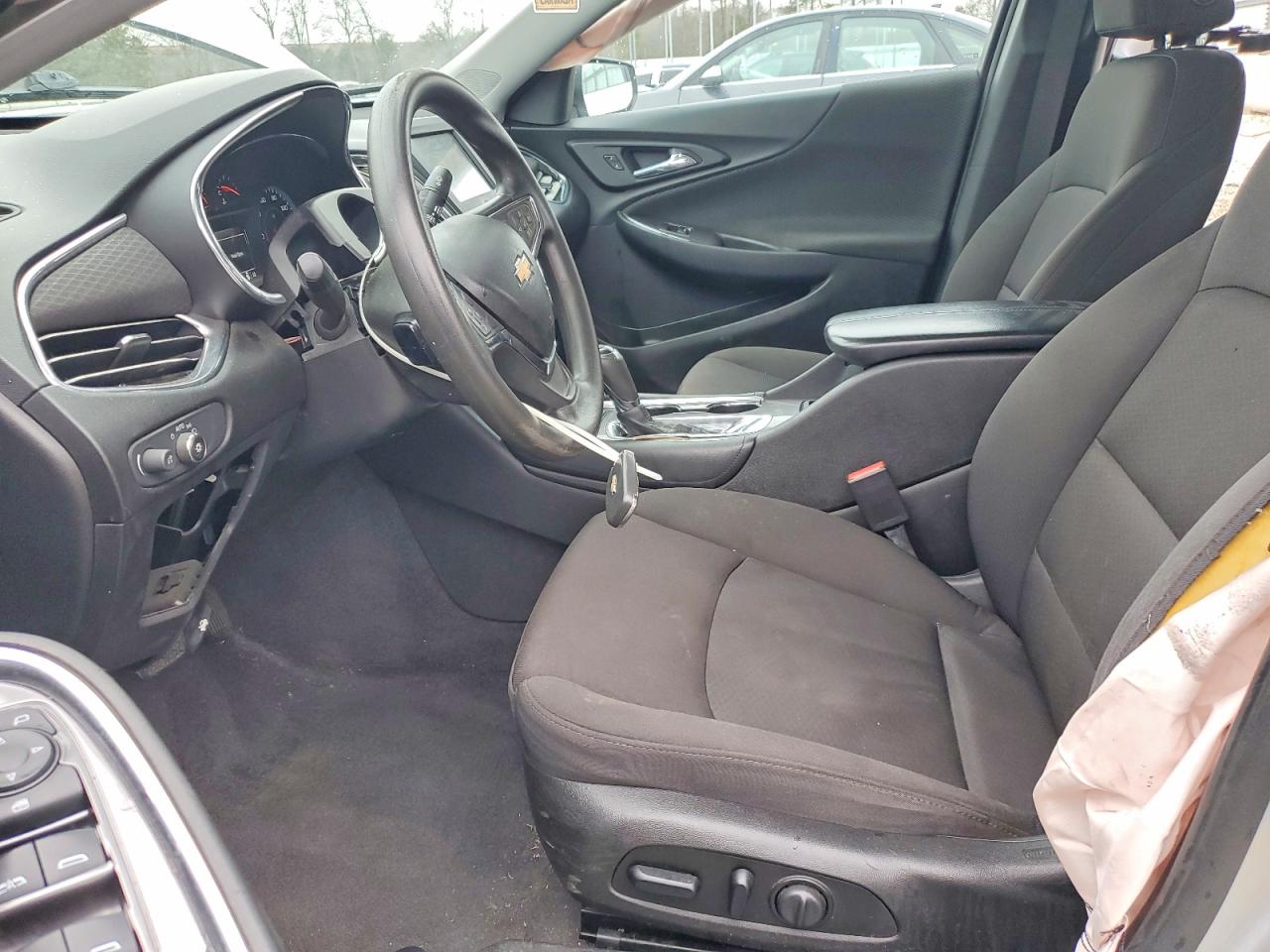 2018 CHEVROLET MALIBU LT photo 13