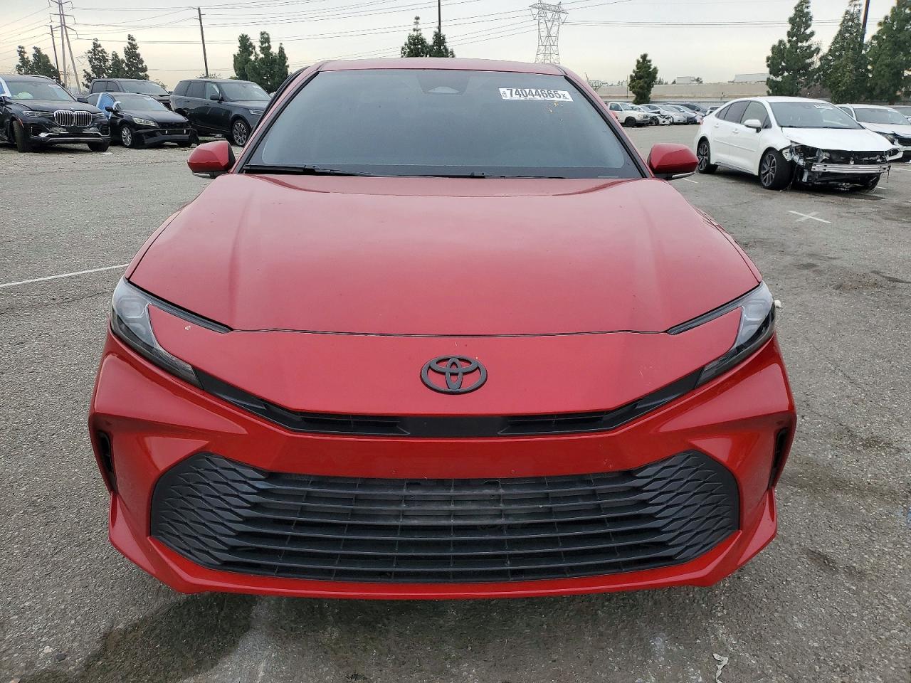 2025 TOYOTA CAMRY XSE photo 5