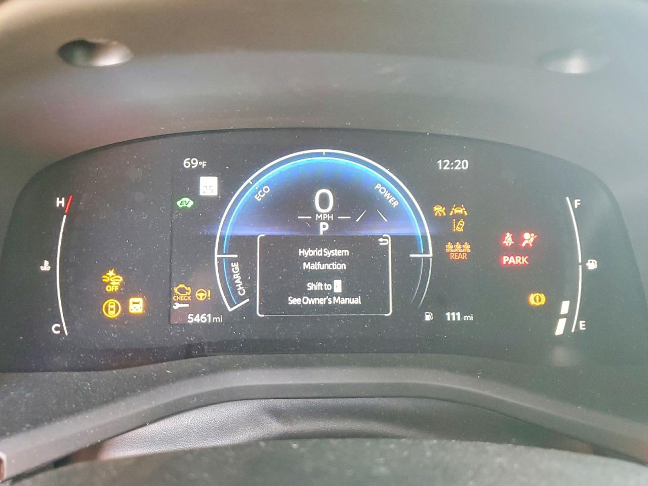 2025 TOYOTA CAMRY XSE photo 9