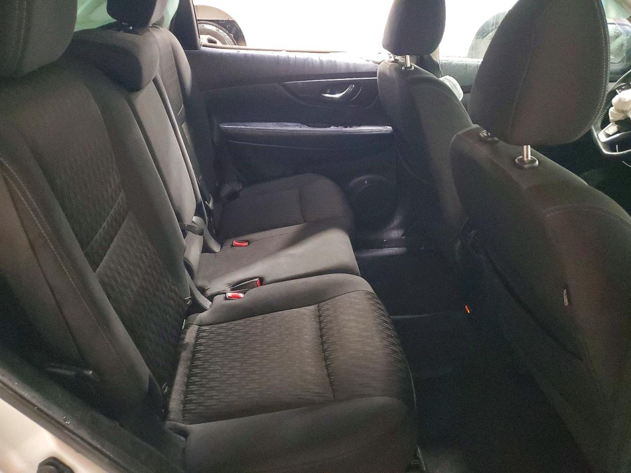 2020 NISSAN ROGUE S photo 31