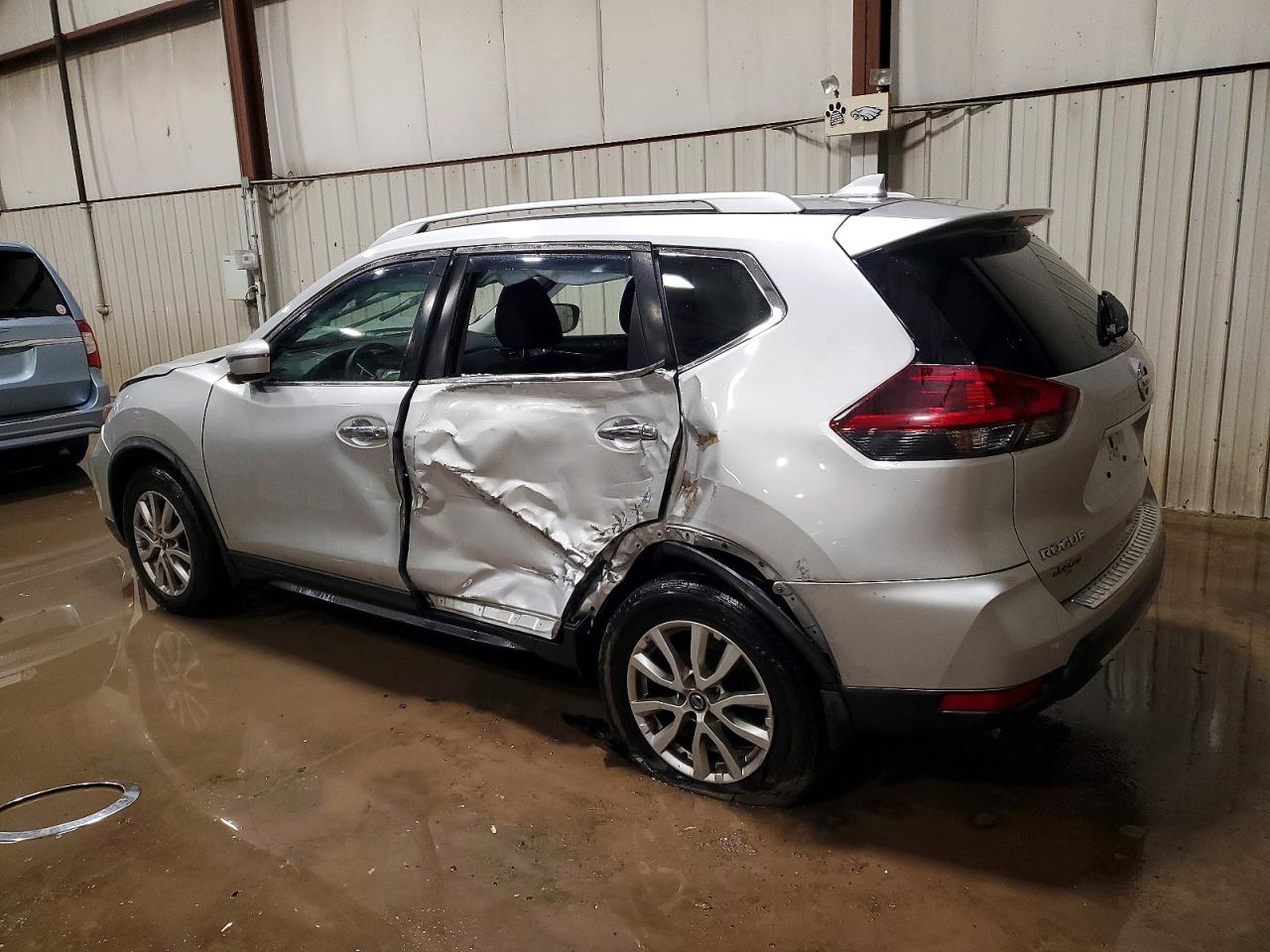 2020 NISSAN ROGUE S photo 4