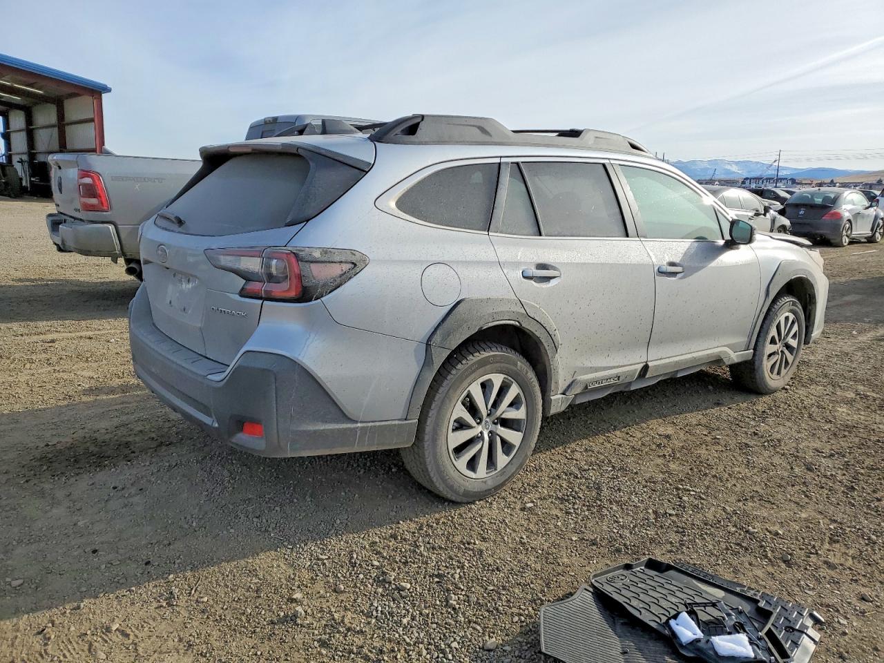 2025 SUBARU OUTBACK PREMIUM photo 5