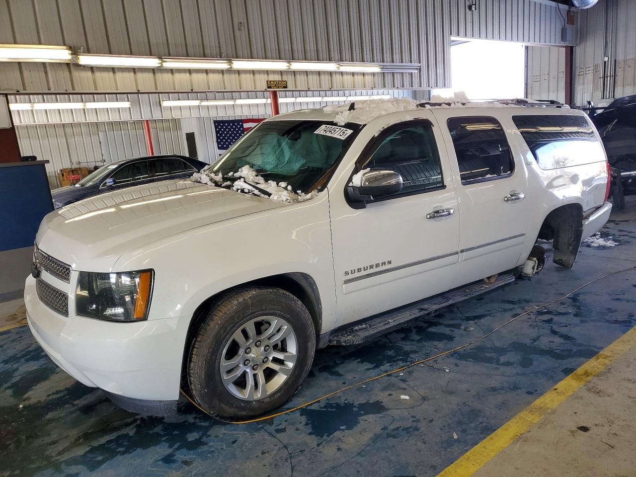 2011 CHEVROLET SUBURBAN