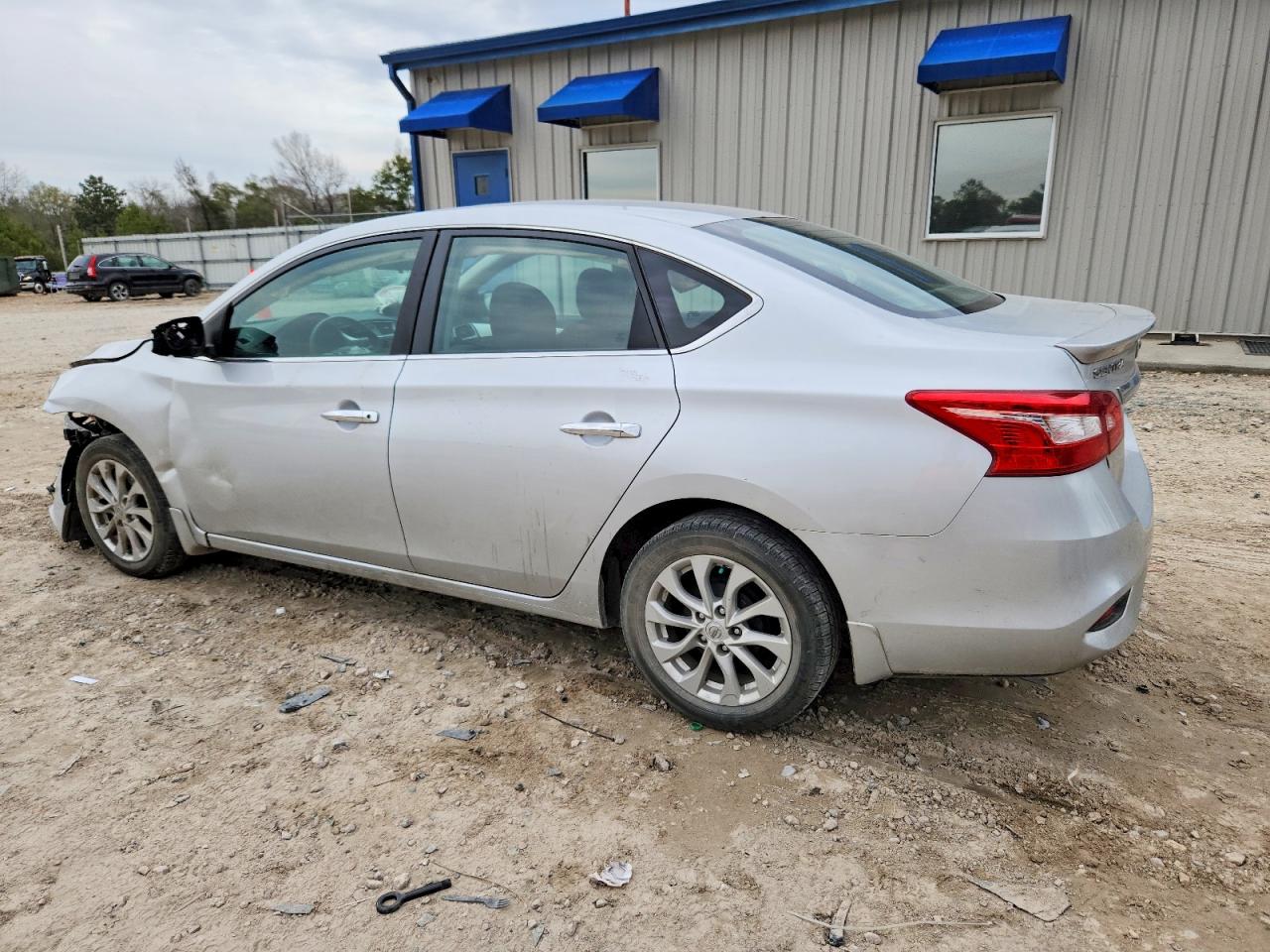 2017 NISSAN SENTRA S photo 3